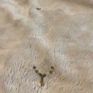 Clear wire heart necklace